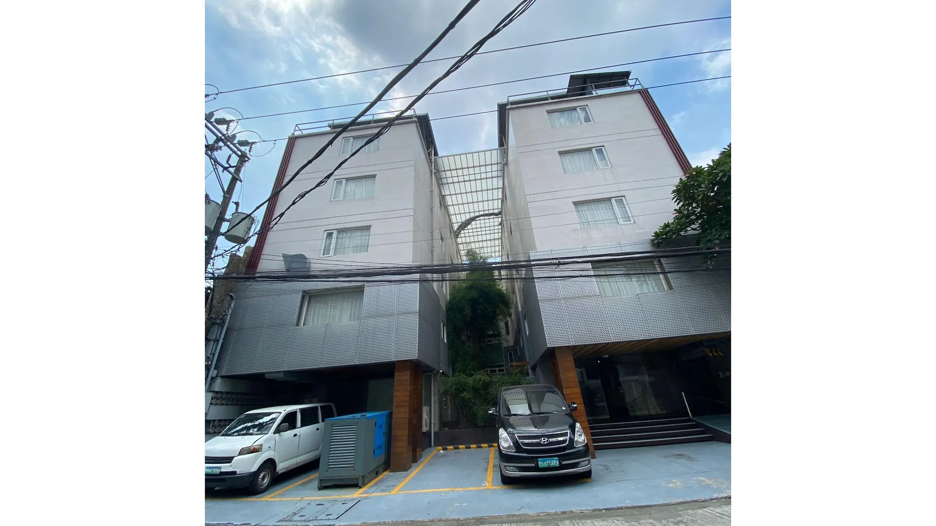 Guijo Suites Makati Makati City Hotel
